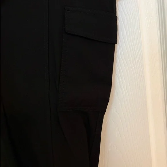 Black Banana Republic cargo pants - Picture 5 of 5